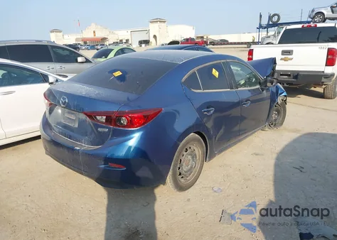 2018 Mazda Mazda3 Sport из США, поврежденный, VIN 3MZBN1U78JM241243